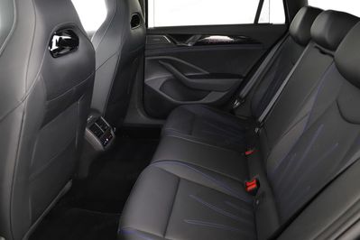 Volkswagen Passat 2.0 TSI 4Mot. R-Line DSG