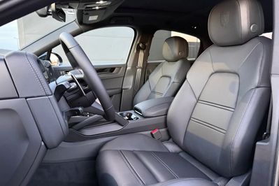 Porsche Cayenne Coupe S E-Hybrid Black Edition