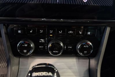 Skoda Superb 1.5 TSI