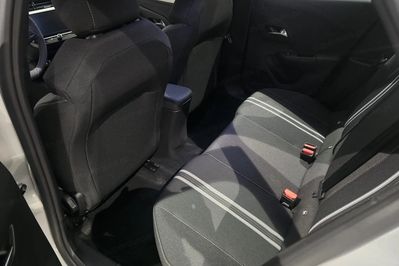 Opel Corsa 1.2 GS S&S