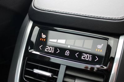 Volvo XC90 T8 AWD Plug-In Hybrid Ultimate Bright 7os