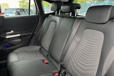 Mercedes GLA 200