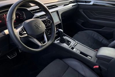 Volkswagen Arteon 2.0 TDI R-Line DSG