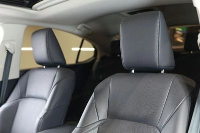 Lexus ES 300h Business Edition