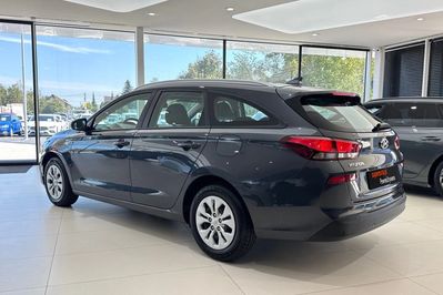 Hyundai i30 1.5 DPI Classic +