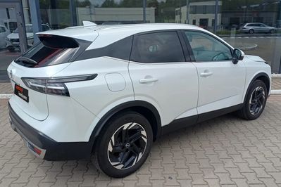 Nissan Qashqai DIG-T mHEV N-Connecta