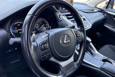 Lexus NX 450h+ Prestige AWD