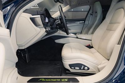 Porsche Panamera 4S E-Hybrid Sport Turismo