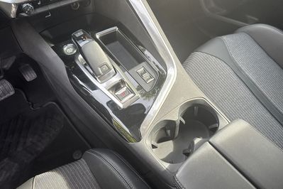 Peugeot 3008 Allure Pack 1.2 PureTech  S&S EAT8