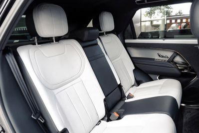 Land Rover Range Rover Sport D300  Dynamic SE