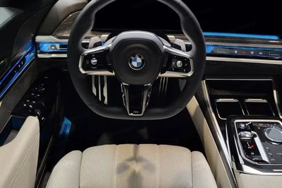 BMW Seria 7 740d xDrive M Sport