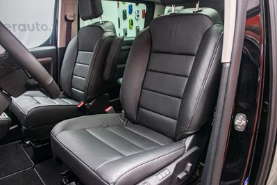 Opel Zafira Life Extra Long L2H1 Business VIP AT8