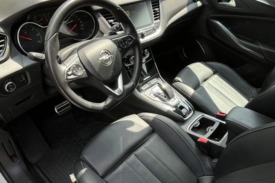 Opel Grandland X 1.6 T PHEV 4x4 Elite
