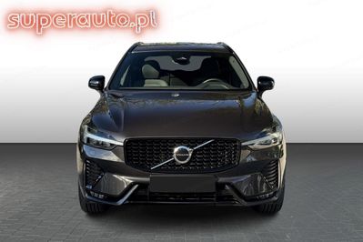 Volvo XC60 B5 B AWD Plus Dark