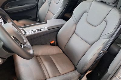 Volvo XC60 T6 Plug-In Hybrid AWD Plus Dark