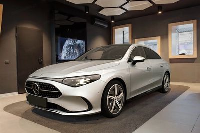 Mercedes CLA 200 Progressive