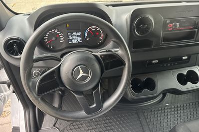Mercedes Sprinter eSprinter 311 (47 kWh)  FWD