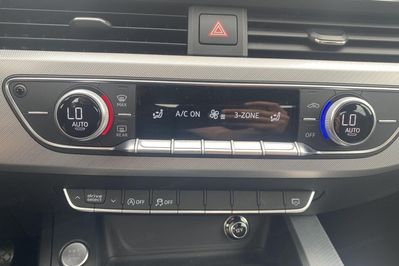 Audi A4 30 TDI mHEV S tronic