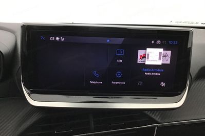 Peugeot 2008 ALLURE 1.2 PureTech