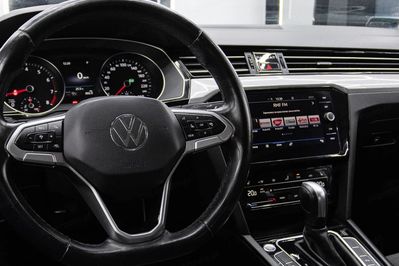 Volkswagen Passat 1.5 Tsi Evo Business Dsg