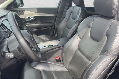 Volvo XC90 T8 AWD Plug-In Hybrid Plus Dark 7os aut
