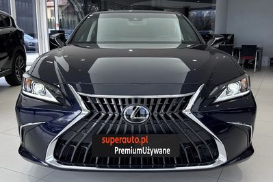Lexus ES 300h Business Edition