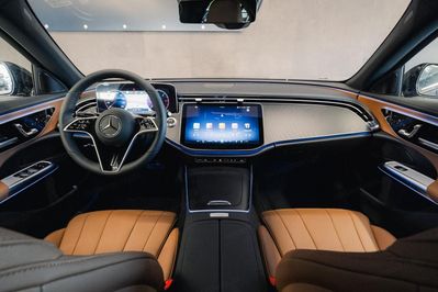 Mercedes E Klasa 200 d Mhev Avantgarde 9G-Tronic