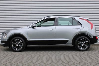 Kia Niro 1.6 GDI Hybrid M