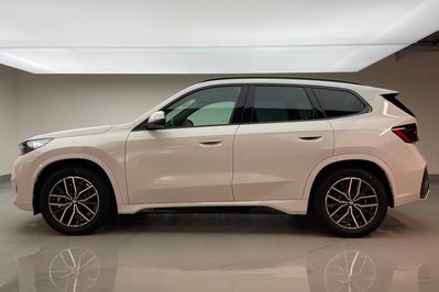 BMW iX1 eDrive20 M Sport