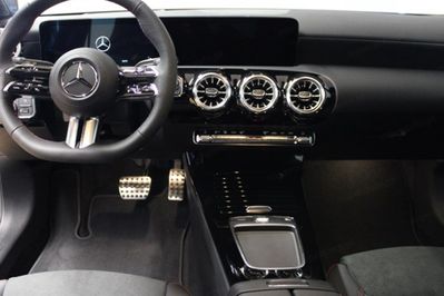 Mercedes Klasa A 220 4-Matic AMG Line
