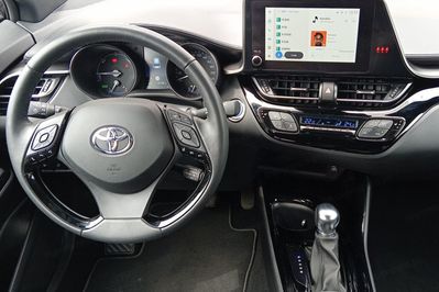 Toyota C-HR 1.8 Hybrid Style
