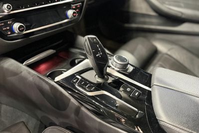 BMW Seria 5 530i GPF xDrive sport-aut