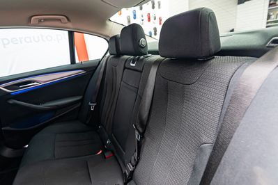 BMW Seria 5 518d  aut