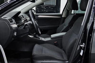 Skoda Superb 2.0 TDI SCR Style DSG