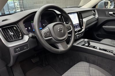 Volvo XC60 B4 D AWD Momentum Pro