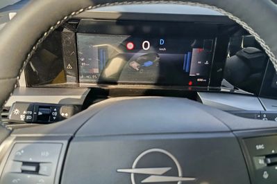 Opel Frontera 1.2 T mHEV GS eDTC6