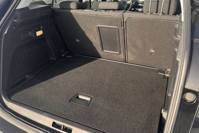 Peugeot 3008 1.2 PureTech Active S&S EAT8