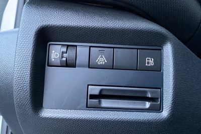 Citroen C5 Aircross Shine 1.6 Hybrid e-EAT8