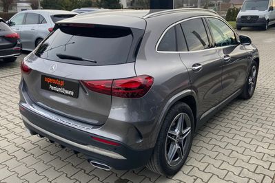Mercedes GLA 200 mHEV AMG Line 7G-DCT