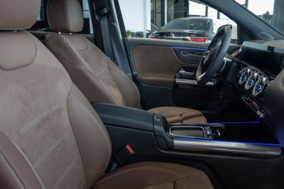 Mercedes GLA 200  AMG Line