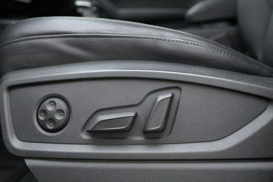 Audi Q5 40 TDI mHEV quattro S Line S tronic