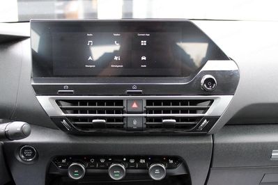 Citroen C4 X Feel Pack EAT8