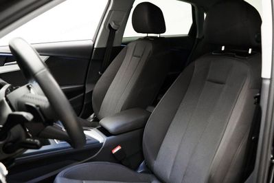 Audi A4 35 TFSI S Line