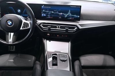 BMW Seria 3 330d xDrive M Sport