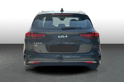 Kia Ceed M 1.5 T-GDI  DCT