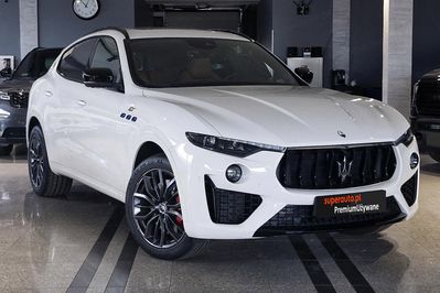 Maserati Levante GT AWD Nerissimo Sport