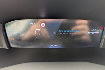 Peugeot 2008 ALLURE 1.2 PureTech