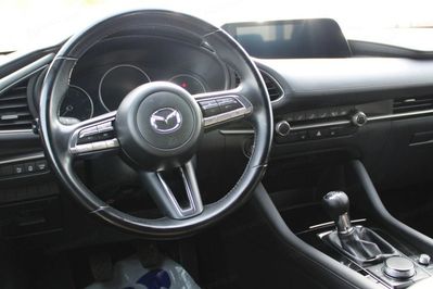 Mazda 3 2.0 mHEV
