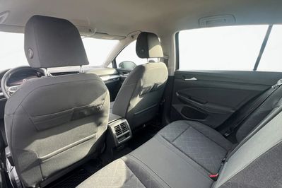 Volkswagen Golf 1.0 TSI Life