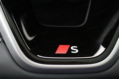 Audi A5 e-Hybrid quattro S line Avant